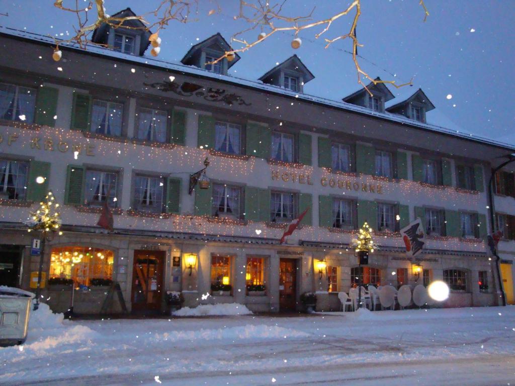 Hotel Restaurant Krone Aarberg מראה חיצוני תמונה